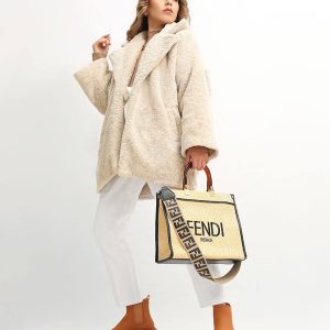 Classic Elegance: Timeless Handbag