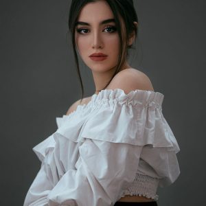 Effortless Elegance: Time-Honored Shirt