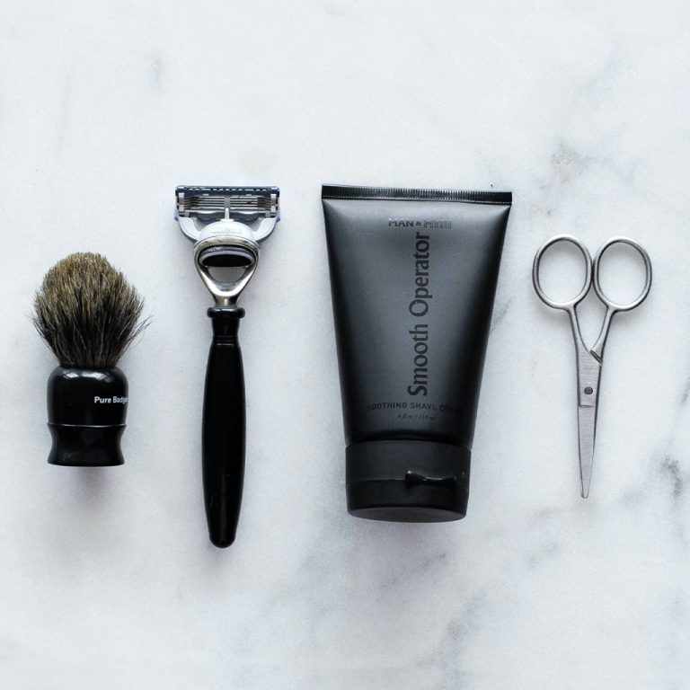 Shaving Kit Cosmetics Store